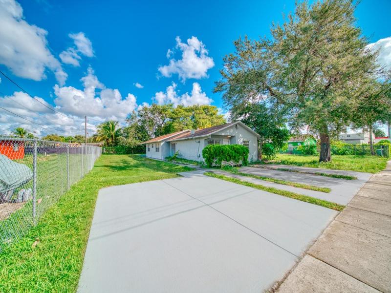 Property photo # 3