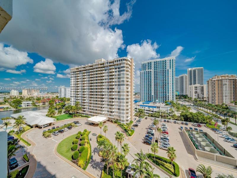 Condo for sale at The Hemispheres 15A