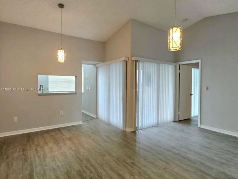 Property photo # 7
