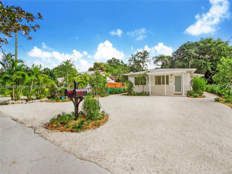 Property photo # 0