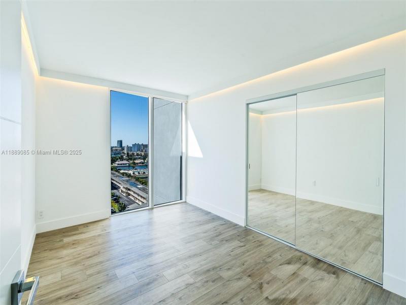 Condo for sale at Parker Plaza Estates 1127