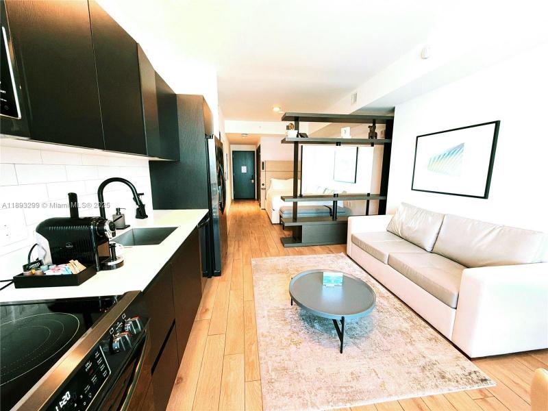 Property photo # 6