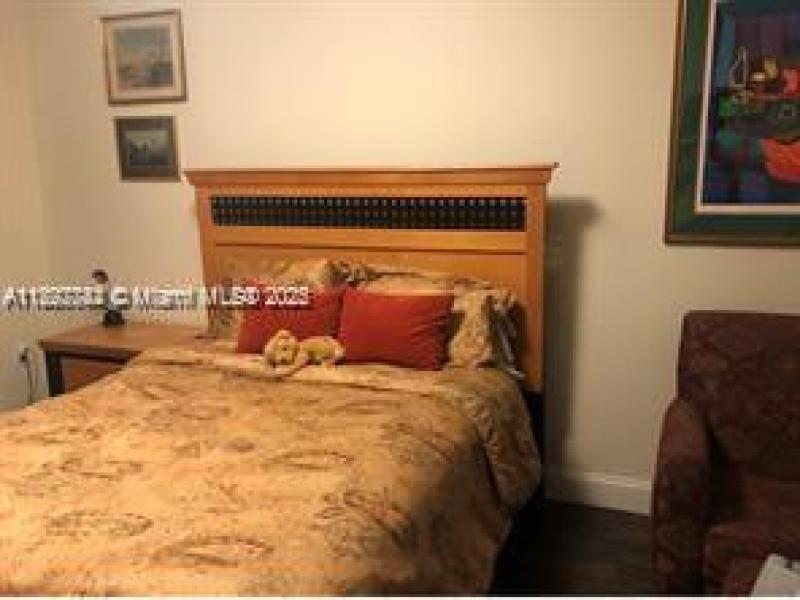 Property photo # 9