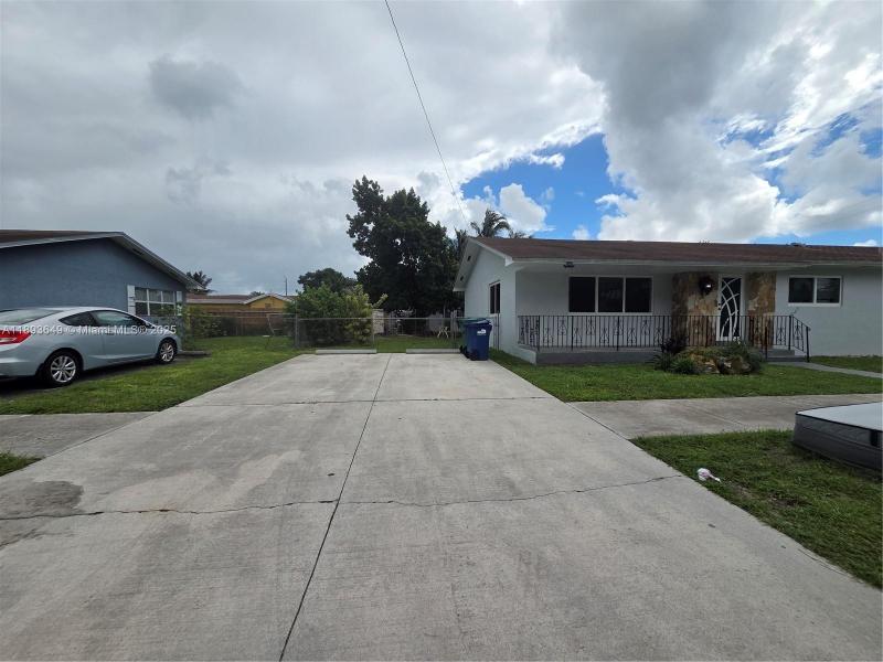 Property photo # 8