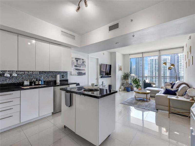 Property photo # 2