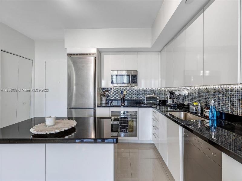 Property photo # 9