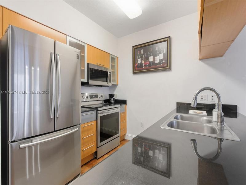 Property photo # 6