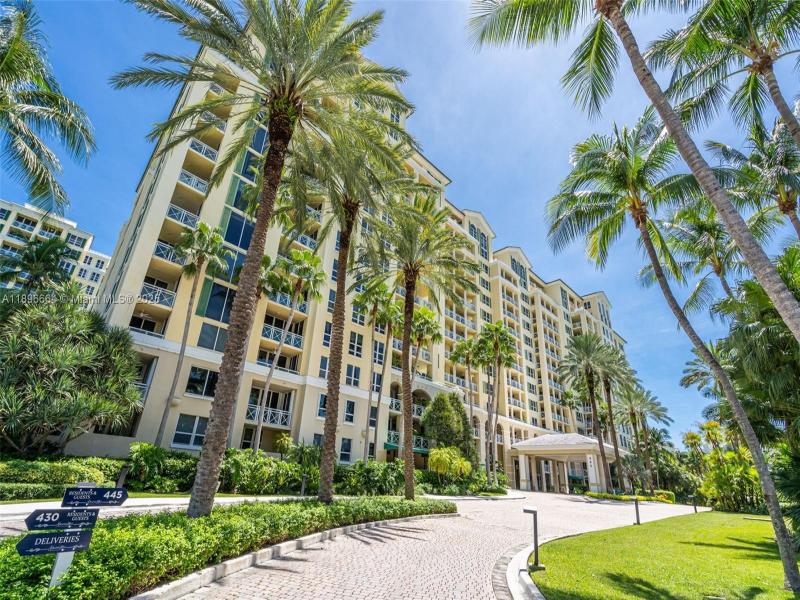 Comprar apartamento en Grand Bay Residences 1001