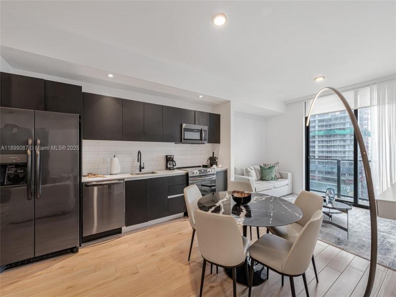 Property photo # 9