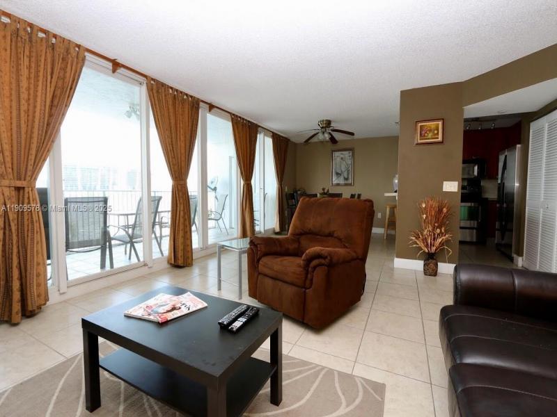 Alquiler de apartamento en Le Laurier 404