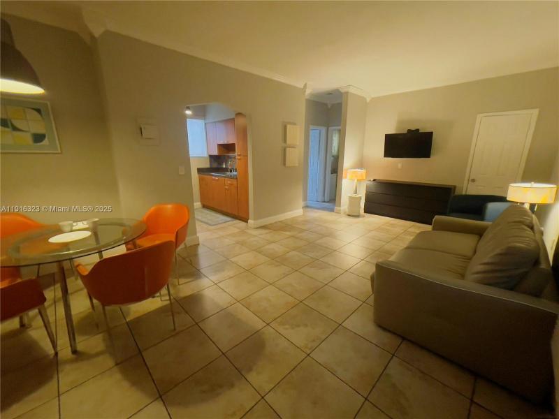 Property photo # 8