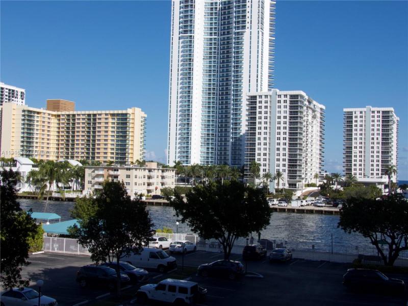 Oceanview Park Apt #402