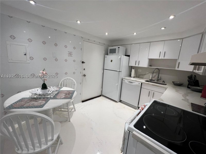 Comprar apartamento en Oceanside Plaza 7T