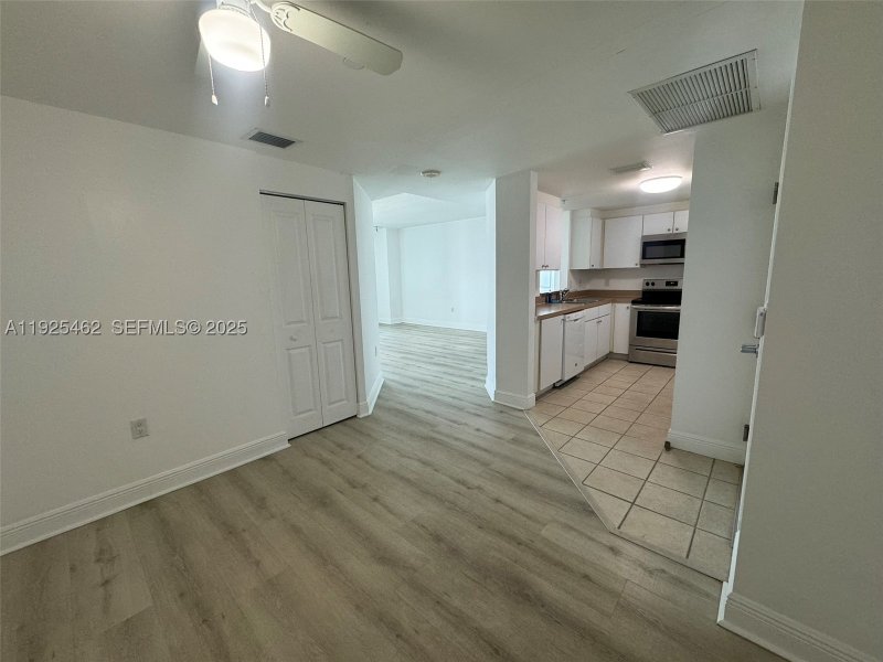 Apartment for rent at Vue at Brickell 2805