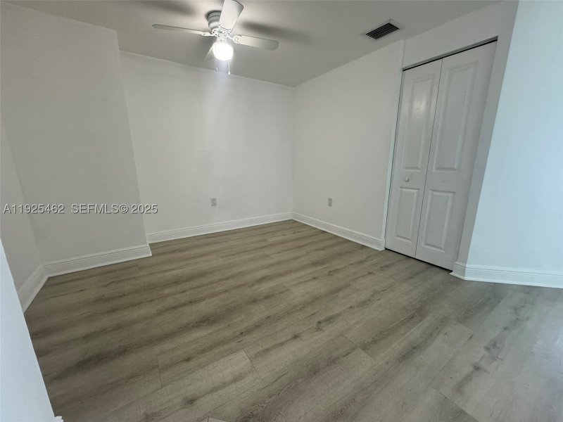 Apartment for rent at Vue at Brickell 2805