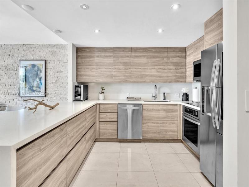 Condo for sale at Brickell Place III A703