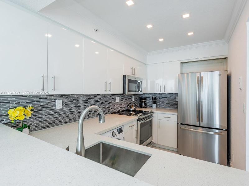 Property photo # 4
