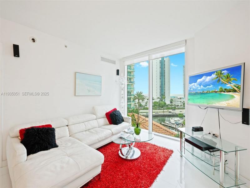 Property photo # 7