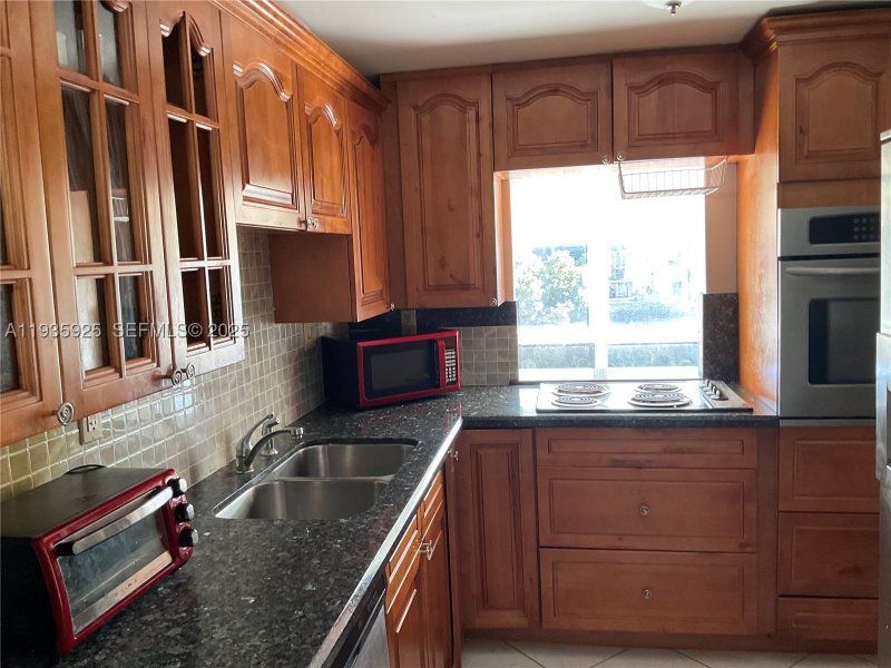 Apartment for rent at Avila Condo 520