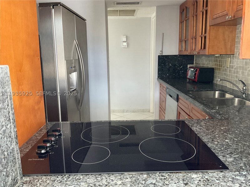 Apartment for rent at Avila Condo 520