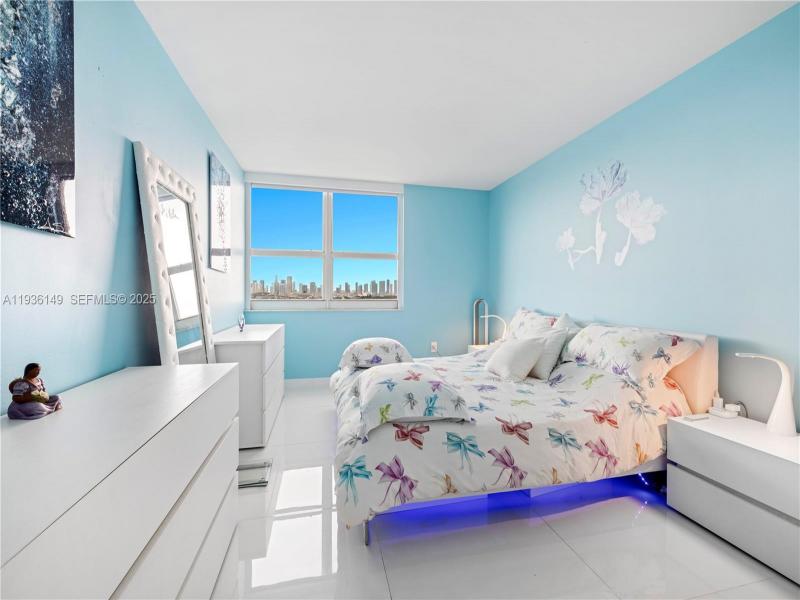 Property photo # 4