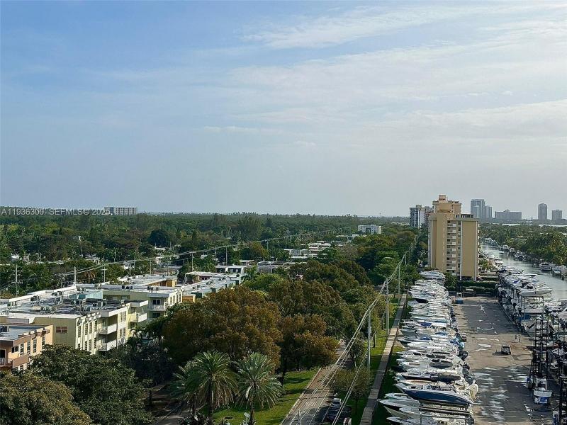 Condo for sale at Sailboat Cay 1013