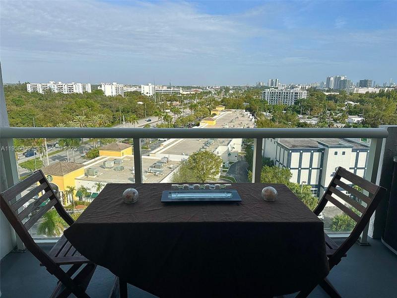 Condo for sale at Sailboat Cay 1013