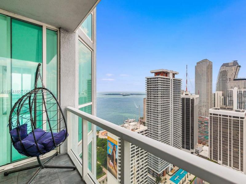 Condo for sale at Vizcayne South Tower 4608
