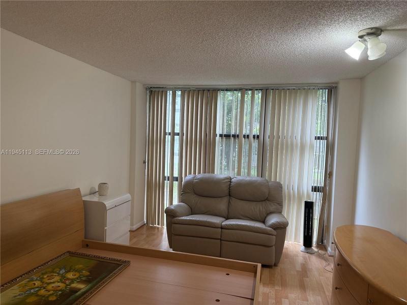 Comprar apartamento en Plaza of the Americas 222