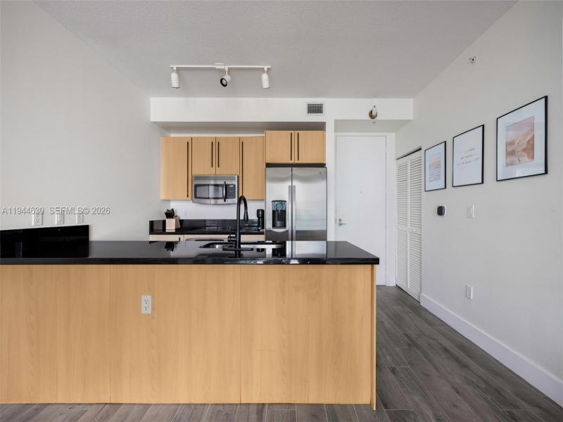 Property photo # 8
