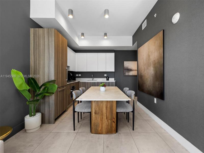Condo for sale at Smart Brickell Residences 2102
