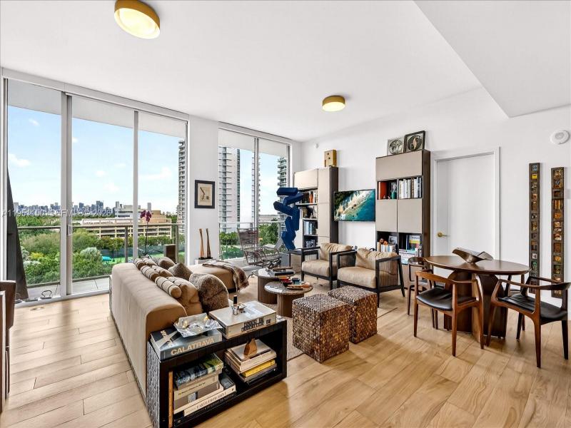 Property photo # 4