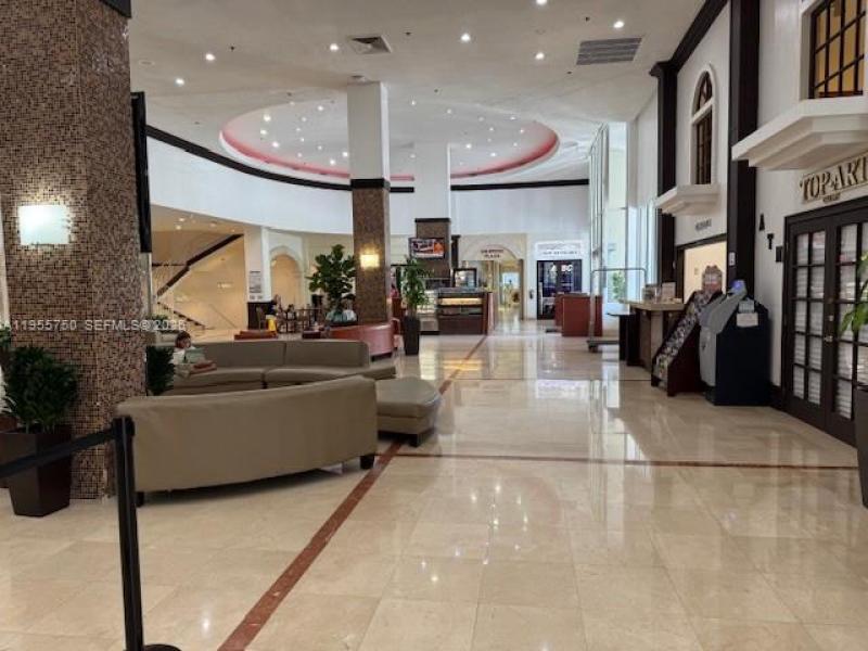 Comprar apartamento no Aventura Beach Club 534