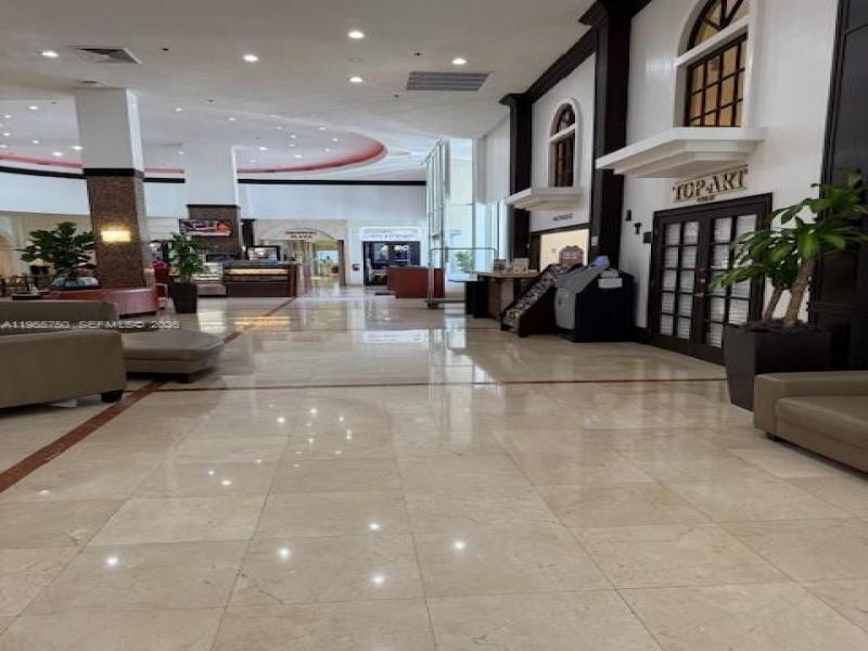Comprar apartamento no Aventura Beach Club 534