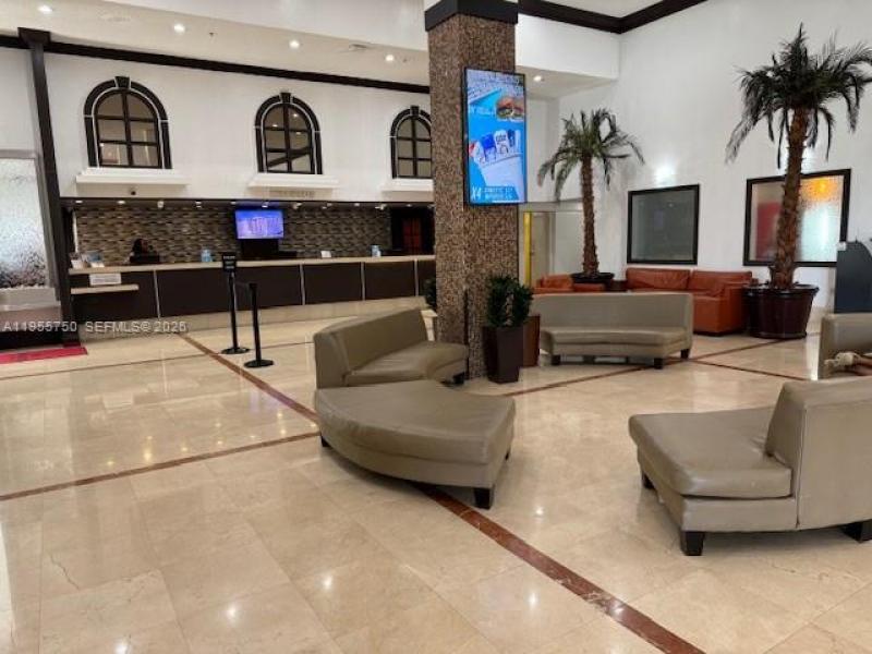 Comprar apartamento no Aventura Beach Club 534
