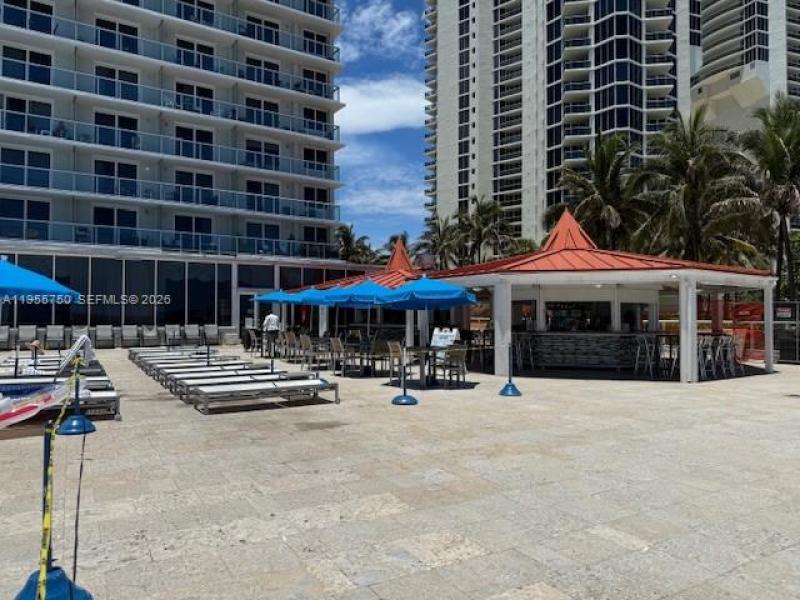 Comprar apartamento no Aventura Beach Club 534