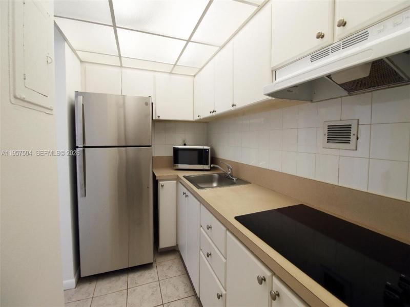 Property photo # 4
