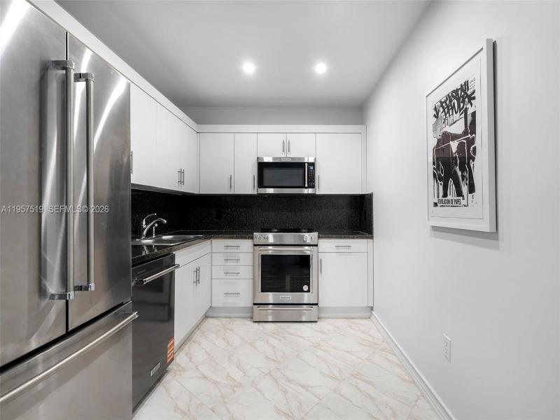 Condo for sale at Nine Island Avenue 710