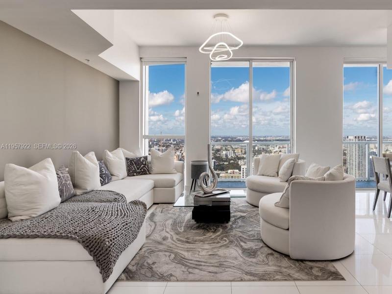 Comprar apartamento en Vizcayne South Tower 4904