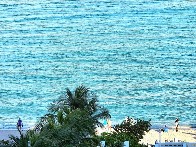 Condo for sale at Parker Plaza Estates 823