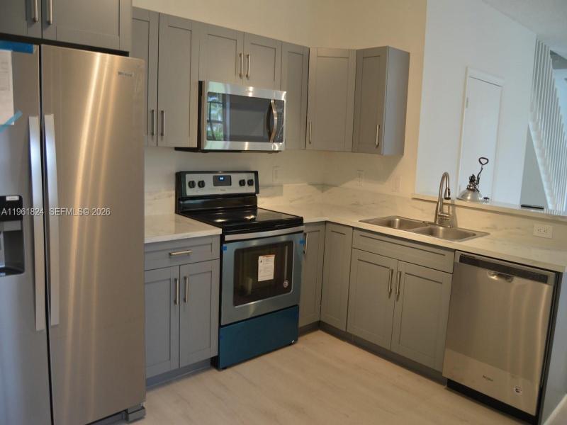Property photo # 3