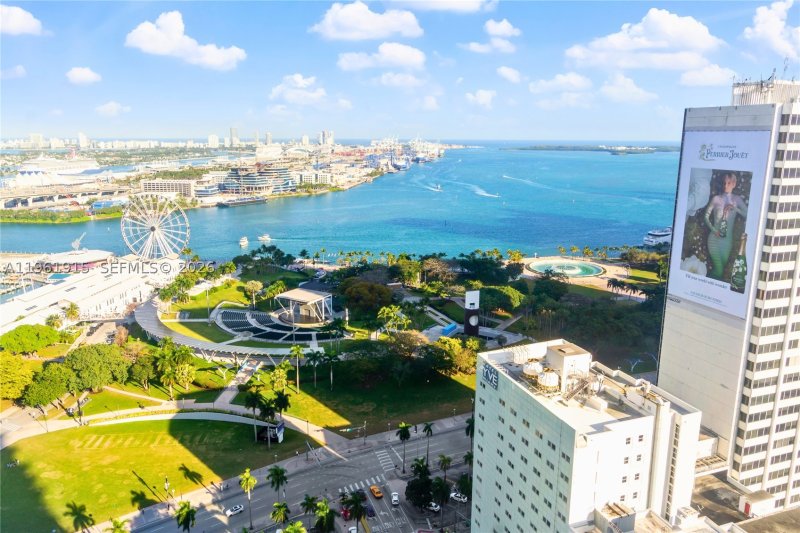 Condo for sale at Vizcayne South Tower 3105