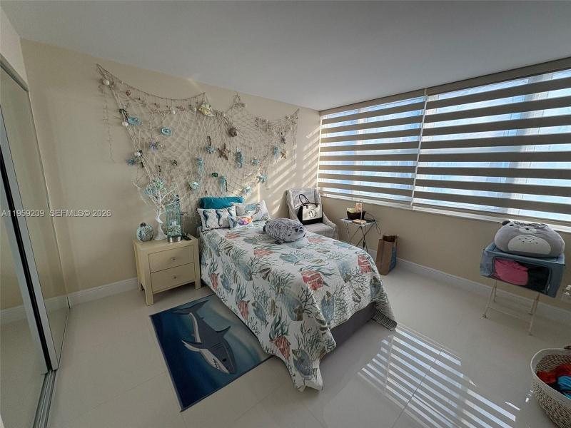 Apartment for rent at Parker Plaza Estates 1812