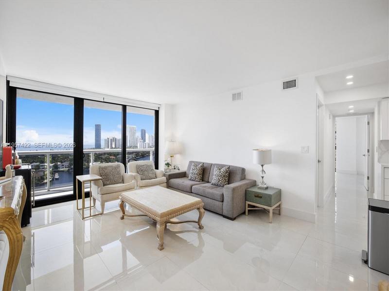 Comprar apartamento en Waterview 1747