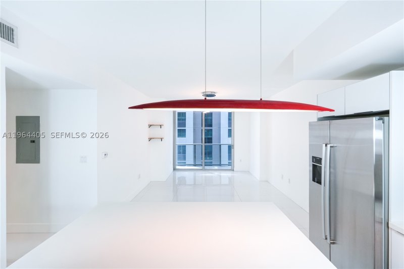 Brickell Ten Apt #606