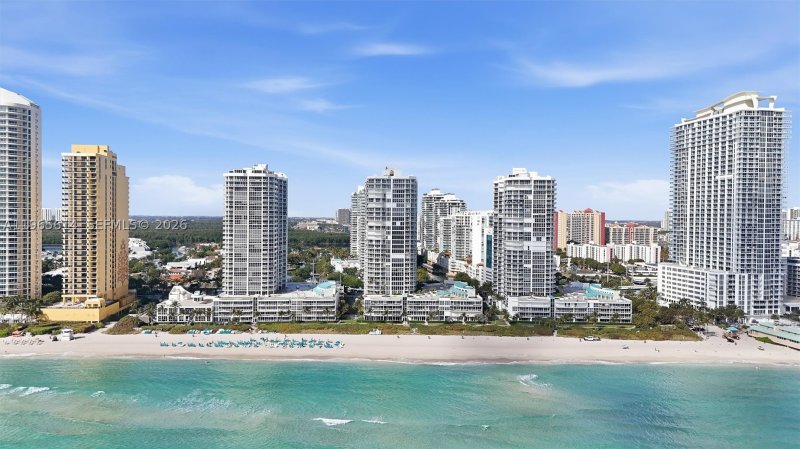 Oceania 3 Apt #1034