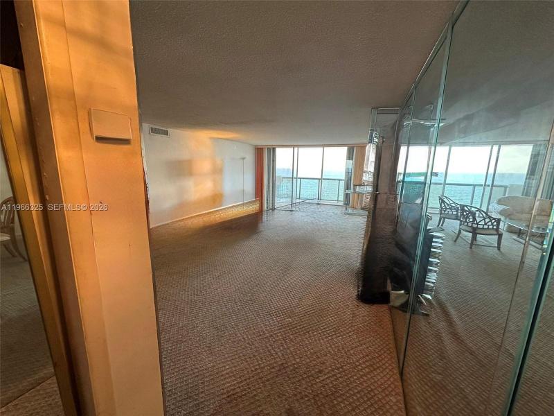 Comprar apartamento en Maison Grande 1517