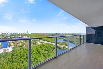 The Harbour Apt #3020