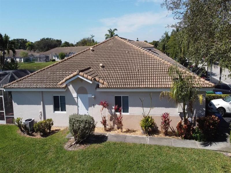 Property photo # 0