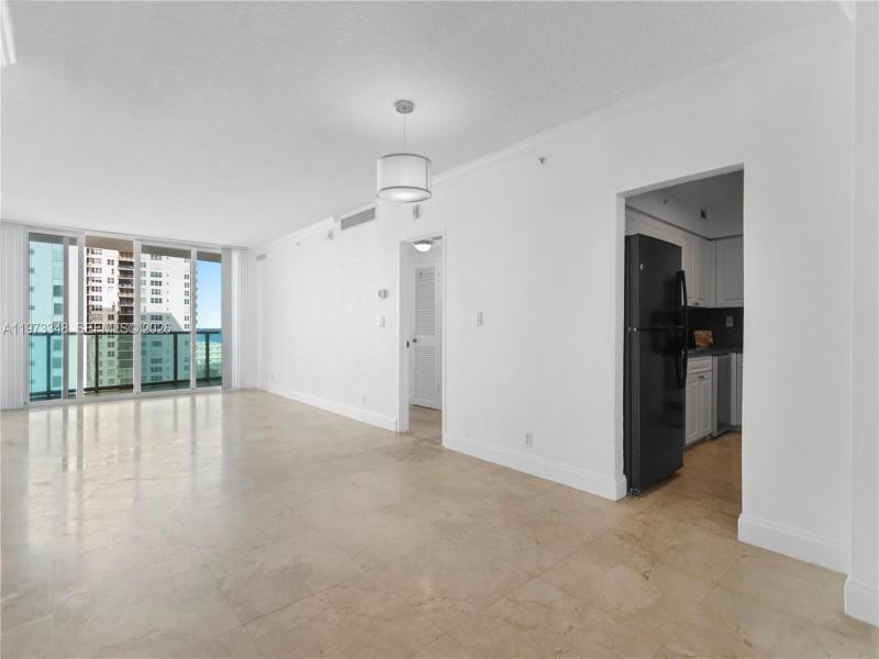 Condo for sale at The Wave Condo 1239